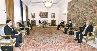 الرئيس السيسى يشدد على أهمية الاستفادة من تجربة اليابان فى الرؤية التعليمية