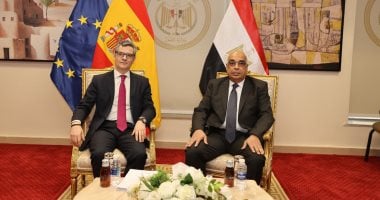وزير العدل يوقع اتفاقيتين للمساعدة القضائية وتسليم المجرمين مع نظيره الإسبانى