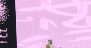 وزير شئون مجلس الوزراء بالإمارات: الاستثمار في العقل العربي لصناعة المستقبل