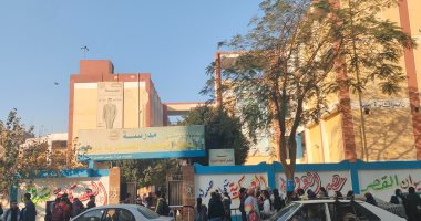 ارتياح بين طلاب الشهادة الإعدادية بأسيوط بعد أداء امتحاني اللغة العربية والدين