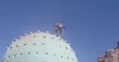 أمن أسوان يكثف جهوده لضبط شاب حاول هدم ضريح في إدفو