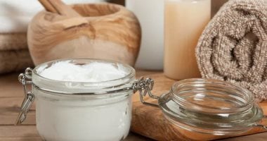 طريقة عمل كريم مرطب للبشرة فى المنزل.. فعال وآمن وموفر 