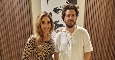 ألحان محمد قماح .. لاروسى تتعاون مجددا فى أغنية «أنا نجمة» بعد «انبساط»