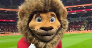 اليوتيوبر سبيد يحضر مباراة نهائي كأس أمم أفريقيا 2025 متخفيا.. فيديو