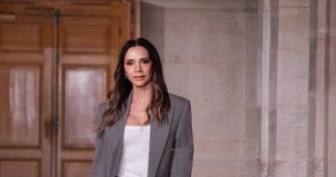 لو بتحبى الأناقة الهادئة.. استوحى ستايلك من إطلالات فكتوريا بيكهام 