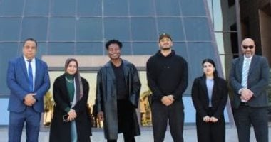 الممثل والمنتج الأمريكى Odain Watson يزور مدينة الإنتاج الإعلامى