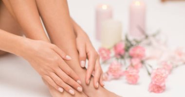 5 قواعد أساسية للعناية بالقدمين فى الشتاء والتخلص من الجفاف والتشققات
