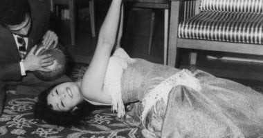 سهير زكى فى العناية المركزة.. حكاية طفلة عشقت الرقص وتحدت أم كلثوم