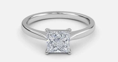 خاتم الهالة موضة 2026.. أشكاله وكيفية اختيار التصميم المناسب للخطوبة 