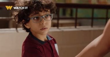 لعبة وقلبت بجد.. كيفية تأهيل الطفل المصاب بالسكر قبل تركيب الجهاز فى ذراعه