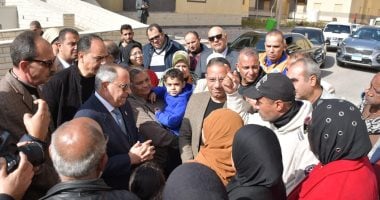 محافظ بورسعيد: تشغيل 5 رحلات يوميا لمدينة «سلام مصر» وتوفير سيارة بريد متنقلة