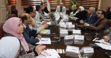 القليوبية تدرس تحويل قرية القلج بمركز الخانكة إلى مدينة.. والمحافظ: استباقا للزحف العمرانى العشوائى.. ويؤكد: المنطقة تمتلك مقومات المدن.. ووضعنا مخططا استراتيجيا وتفصيليا متكاملا وإنشاء محاور مرورية كبرى.. صور