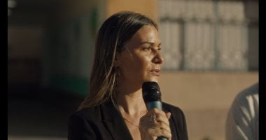 لعبة وقلبت بجد الحلقة 10.. مديرة المدرسة تواسى الطلاب بعد موت يوسف