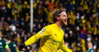 بودو جليمت ضد مان سيتي.. رفقاء مرموش يتأخرون بثنائية في الشوط الأول