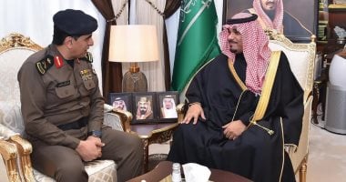 نائب أمير نجران يستعرض إيجازًا لأعمال قطاعات الأمن العام بالمنطقة