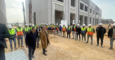 محافظ الدقهلية يتفقد إنشاء المنطقة اللوجستية بطريق رافد جمصة