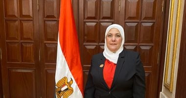 اللي خلف ما ماتش.. أرملة الشهيد امتياز كامل تفجر مشاعر الفخر بتكريم نجلها