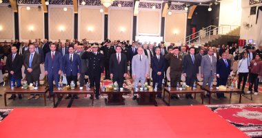 رئيس جامعة سوهاج يشارك في احتفالية عيد الشرطة الـ74.. صور