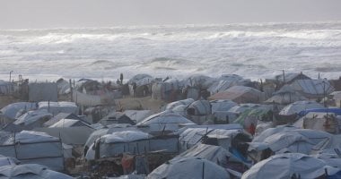 «أوتشا» يدعو لإمداد غزة بالوقود لشدة البرد واستمرار وفيات الأطفال