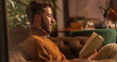 افتتاح معرض الكتاب.. 6 صفات يتمتع بها محبى الكتب الورقية