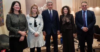 وزير السياحة يلتقي الرئيس التنفيذي للمجلس العالمي للسفر والسياحة WTTC 