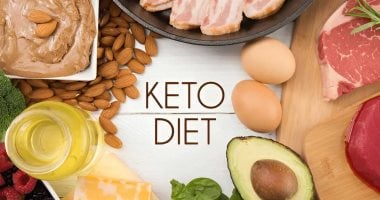 خبراء يحذرون من مخاطر نظام الكيتو على صحة الكلى