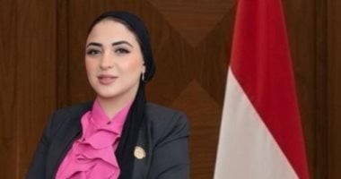 النائبة مروة توفيق أرملة الشهيد رامي هلال في حوار لـ"اليوم السابع": زوجي لم يرحل هو حجر الأساس لكل أمان نعيشه.. كل ابتسامة آمنة تذكرني بتضحياته.. زوجي بطل في حياتي وبطل في ذاكرة الوطن ودماؤه صنعت الأمان