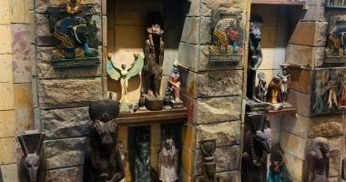 متاحف بصناعة يدوية بالأقصر.. ورش صناعة التحف والألباستر سحر الهدايا لسياح العالم.. صور