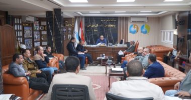 رئيس مياه سوهاج يبحث مشروعات الصرف الصحي الجارى تنفيذها ضمن حياة كريمة