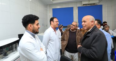 رئيس جامعة كفر الشيخ: رفع كفاءة الخدمات الطبية بالمستشفى الجامعي