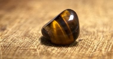 حجر النمر يقلل التوتر ويعيد التوازن.. اعرف مين ممنوع يقرب له رغم فوائده؟