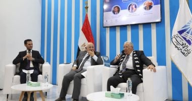 جناح دار الإفتاء المصرية ينظِّم ندوة بعنوان "نحو مشروع قومي لبناء الفكر.. تكامل الثقافة والوعي الديني كفي خدمة الوطن"
