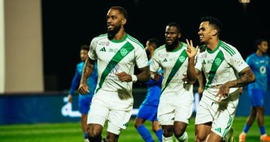 مباراة نيوم ضد الأهلي