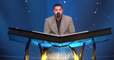 محمد كامل يبهر الجميع بتلاوته المؤثرة من سورة الأنعام.. فيديو