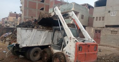 رفع 2044 طنا من القمامة وتحرير 102محضر تمويني بكفر الشيخ.. صور