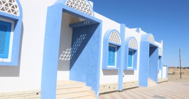 محافظ الجيزة: 50 بيتا ريفيا بدويا بقرية القصر لمواطنى الواحات البحرية