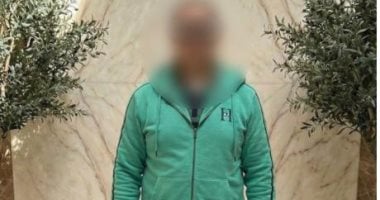 إحباط محاولة تهريب آثار عبر ميناء الإسكندرية.. ضبط أجنبي بحوزته 66 عملة قديمة