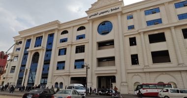 ميدان رمسيس على خطى التحرير.. تفاصيل المخطط الشامل لتحويل قلب القاهرة لأيقونة حضارية.. طلعة جديدة لـ 6 أكتوبر وموقف ذكي يستوعب السيارات والباعة والموظفين.. والمحافظ: إزالة الأكشاك لاستعادة المظهر الحضارى