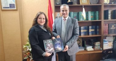 أبعدوا هؤلاء السحرة عن عالمنا.. كتاب جديد لهبة صالح فى معرض الكتاب