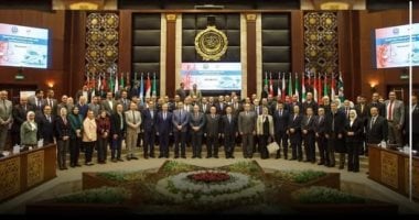 وفد النيابة الإدارية يشارك في مؤتمر سلامة البيئة البحرية