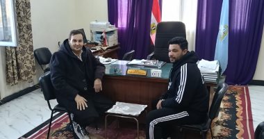 مديرية عمل كفر الشيخ تستقبل المواطن صاحب واقعة فيديو غياب العاملين بمكتب دسوق