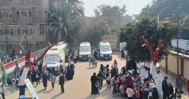 قوافل مجتمعية متكاملة بمركز شباب صنبو فى أسيوط لدعم ذوي الهمم والأولى بالرعاية