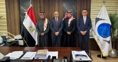 رئيس حماية المستهلك يبحث مع المستشار التجاري بالسعودية حقوق المواطنين في البلدين