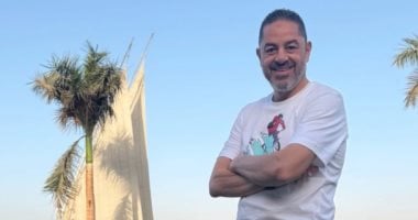 أحمد شفيق ينتهى من "كلهم بيحبو مودى" بدبى ويطير لـ الأقصر لتصوير بيبو