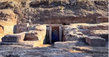 اكتشاف ضريح يعود تاريخه إلى 2400 عام ومقابر للنخبة فى روما