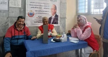 قافلة طبية مجانية لخدمة جمهور مديرية العمل بالإسماعيلية بشعار "صحتك أولوية"