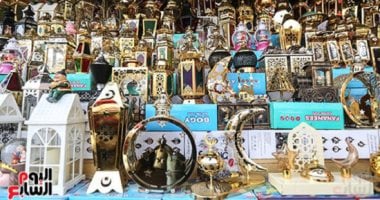 قبل ما تشتري فانوس رمضان.. دليلك لأشهر الأشكال في السوق المصري