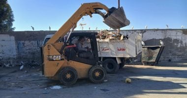 رفع أكثر من 60 طن من القمامة والمخلفات بنطاق مدينة جهينة