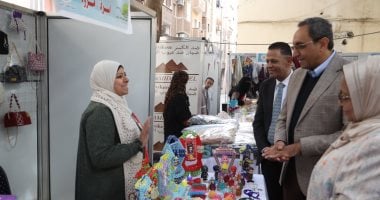  محافظ قنا يفتتح معرض الأسر المنتجة للحرف التراثية واليدوية