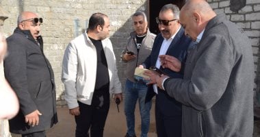 رئيس مياه القناة يقود حملة مكبرة لضبط الوصلات المخالفة وإزالة التعديات بالقنطرة غرب